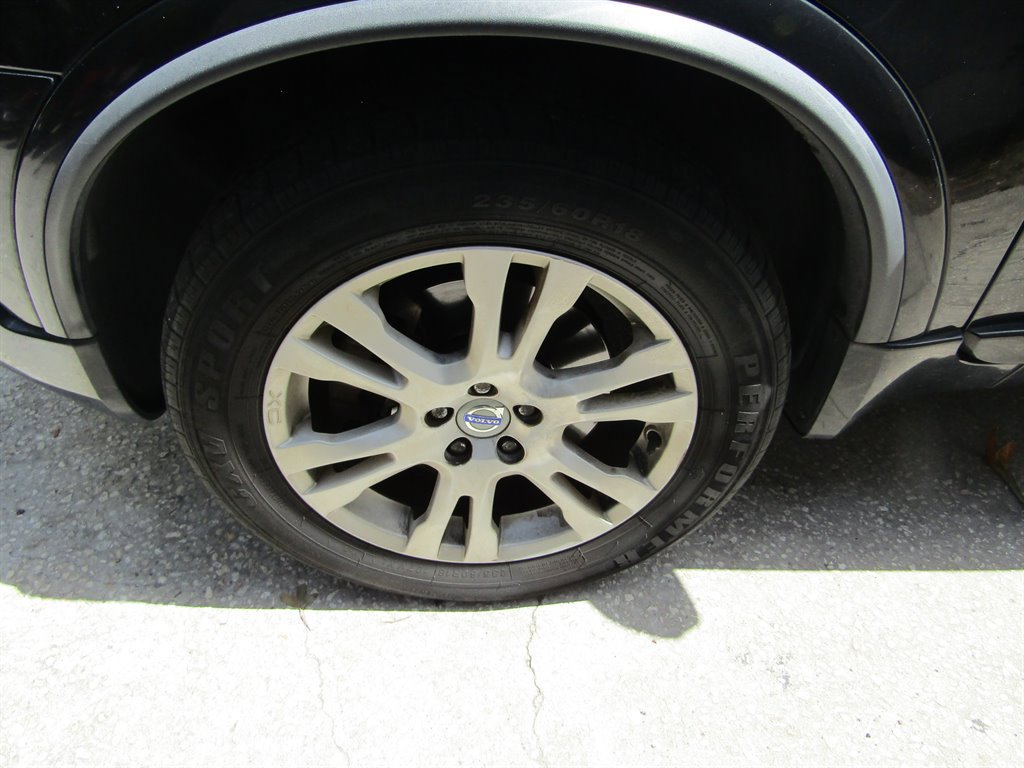 Used 2013 Volvo XC90 3.2 image 11