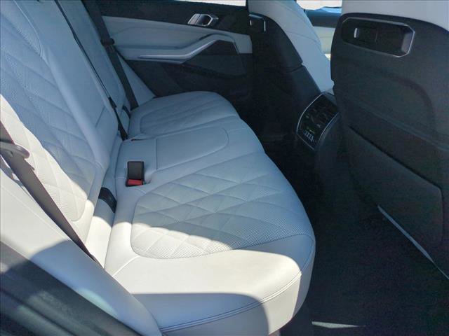 Used 2026 BMW X5 M60i AWD/4WD image 21