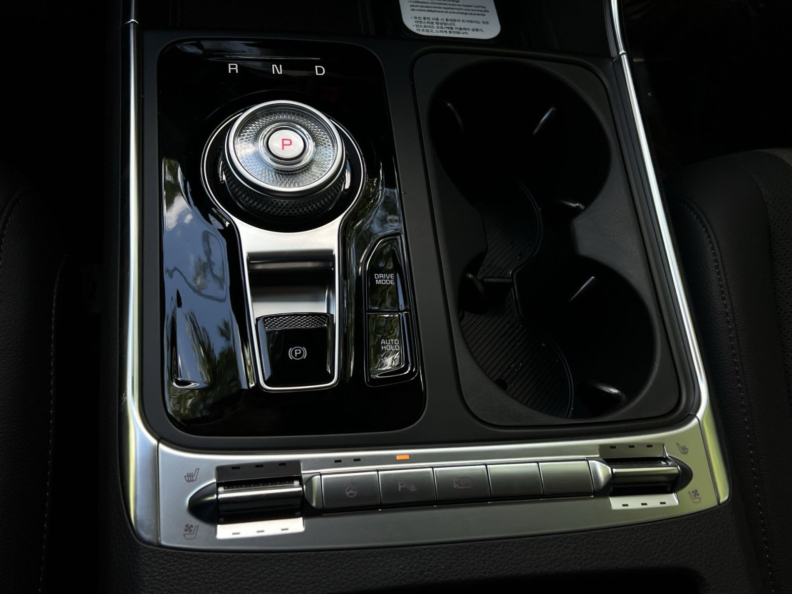 New 2026 Kia Carnival SX Prestige FWD image 26