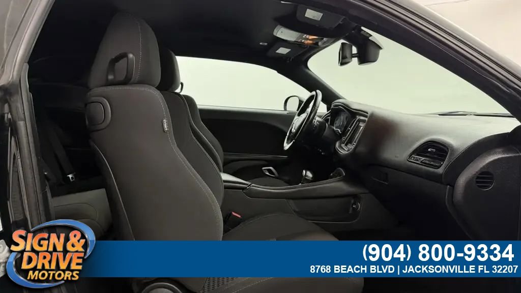 Used 2020 Dodge Challenger SXT w/ Blacktop Package RWD image 8