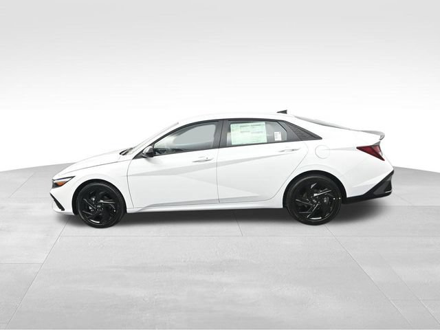Certified 2026 Hyundai Elantra Sport FWD image 6