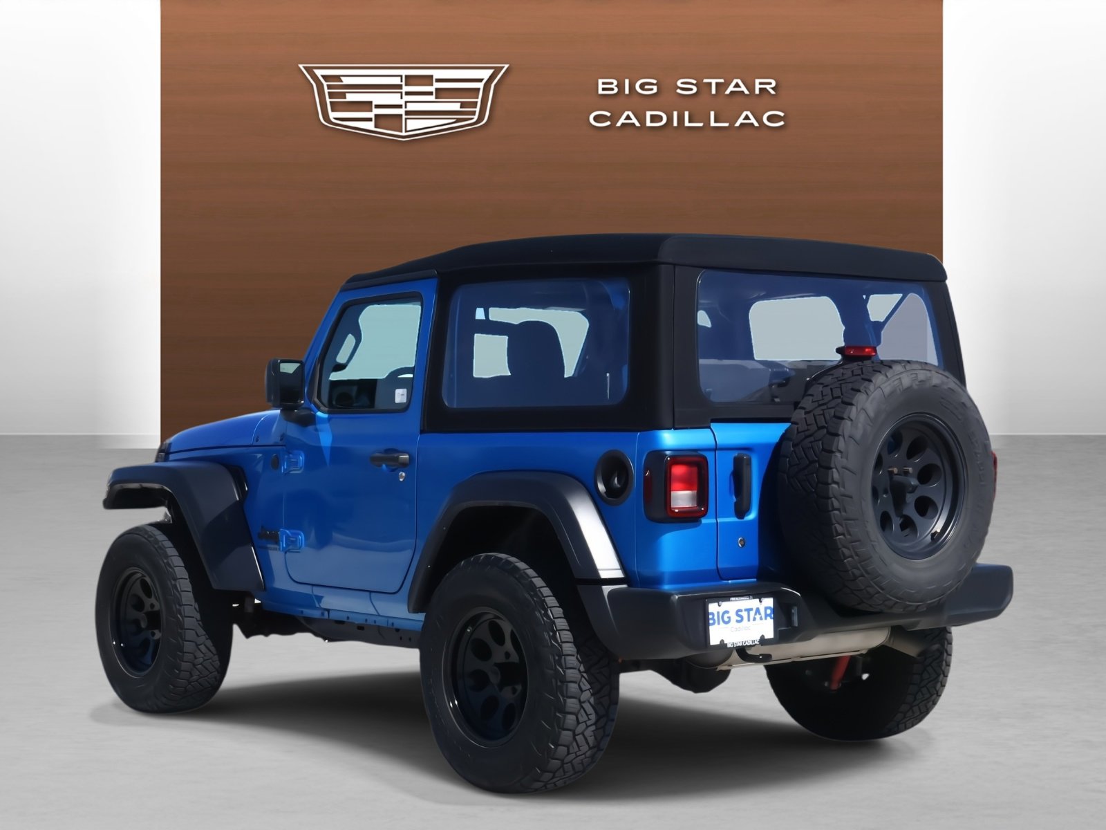 Used 2024 Jeep Wrangler Sport AWD/4WD image 3