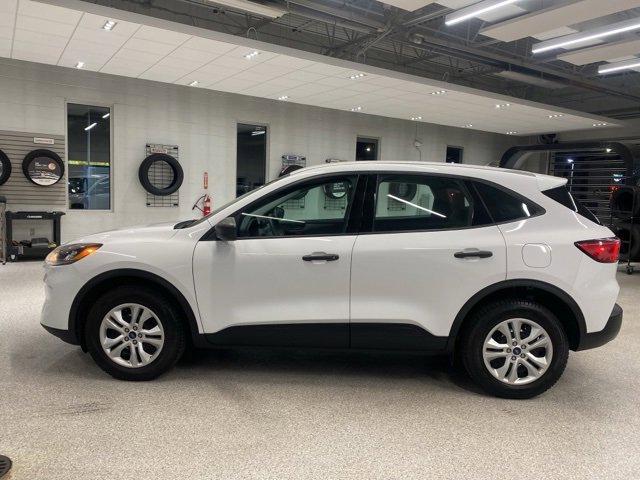 Used 2022 Ford Escape S image 10