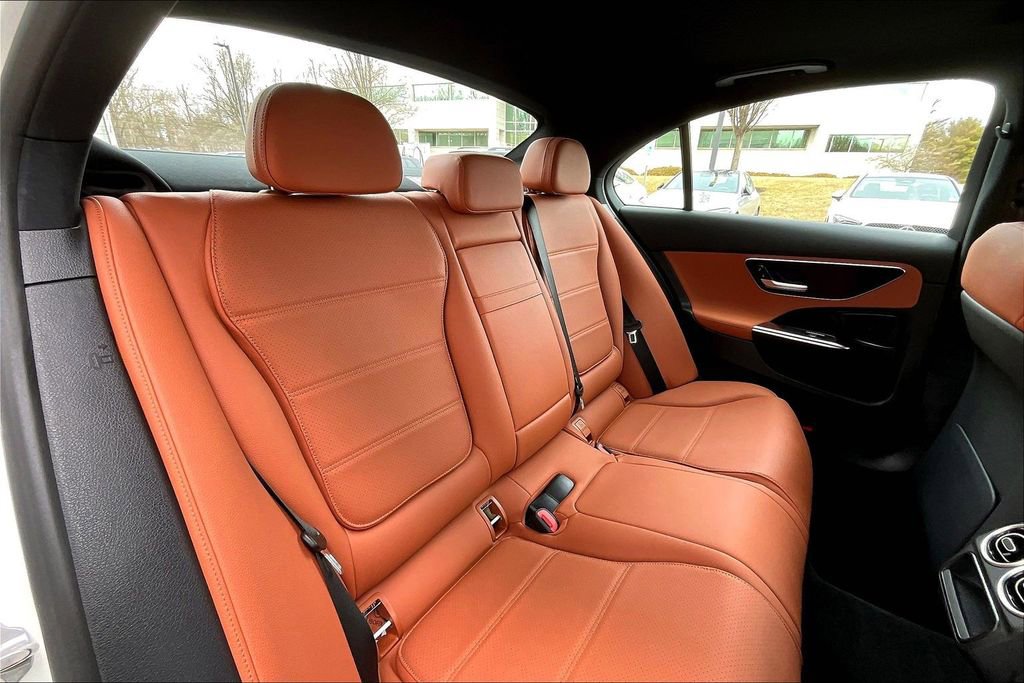 Certified 2023 Mercedes-Benz C 300 4MATIC Sedan image 29