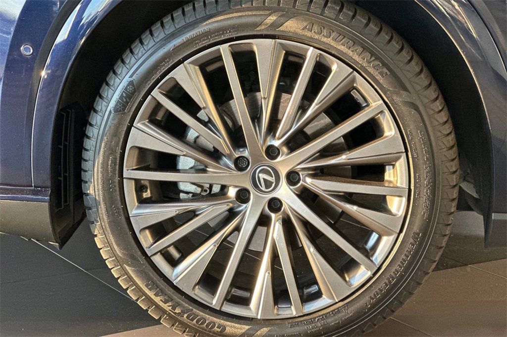 Used 2024 Lexus RX 350 AWD image 23