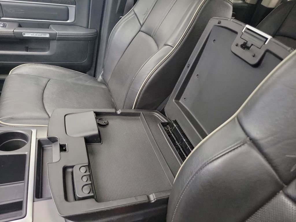 Used 2015 RAM 2500 Limited image 31