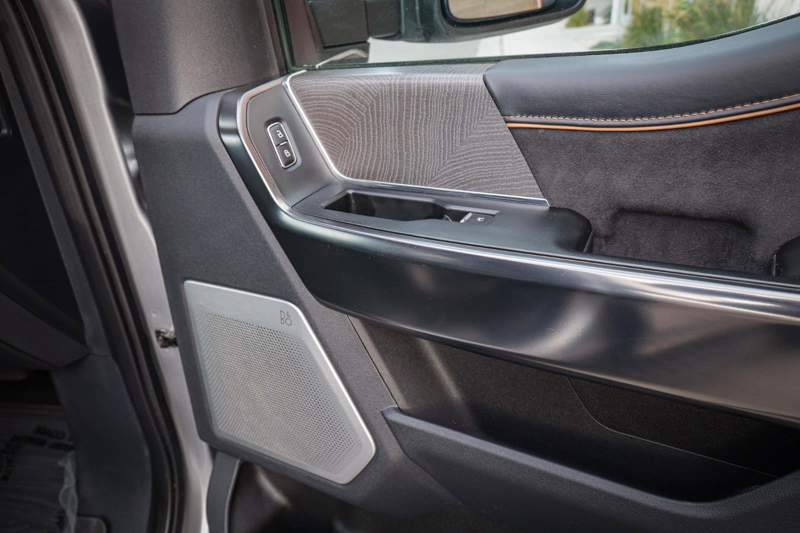 Used 2023 Ford F350 Platinum w/ Tremor Off-Road Package image 27