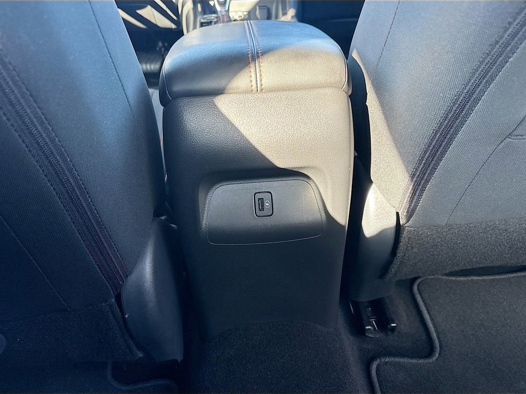 Used 2024 Nissan Sentra SR w/ Trunk Package image 18