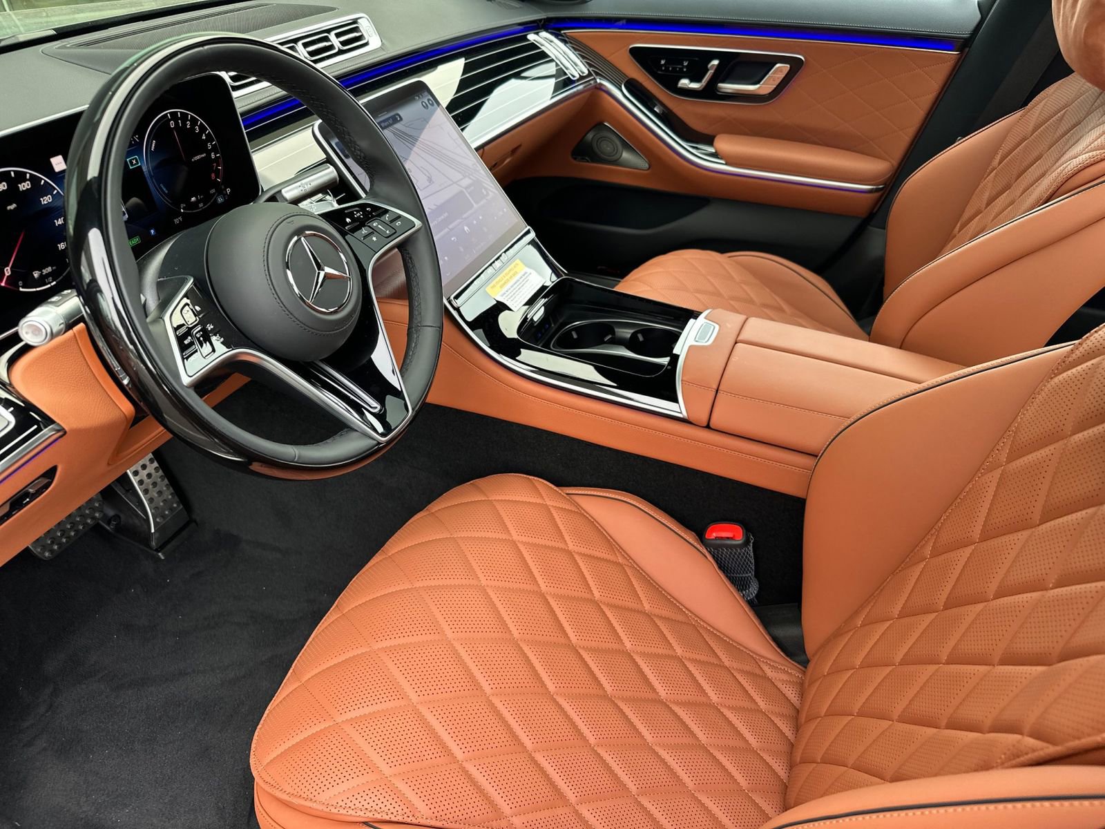 New 2026 Mercedes-Benz S 580e 4MATIC Sedan image 10
