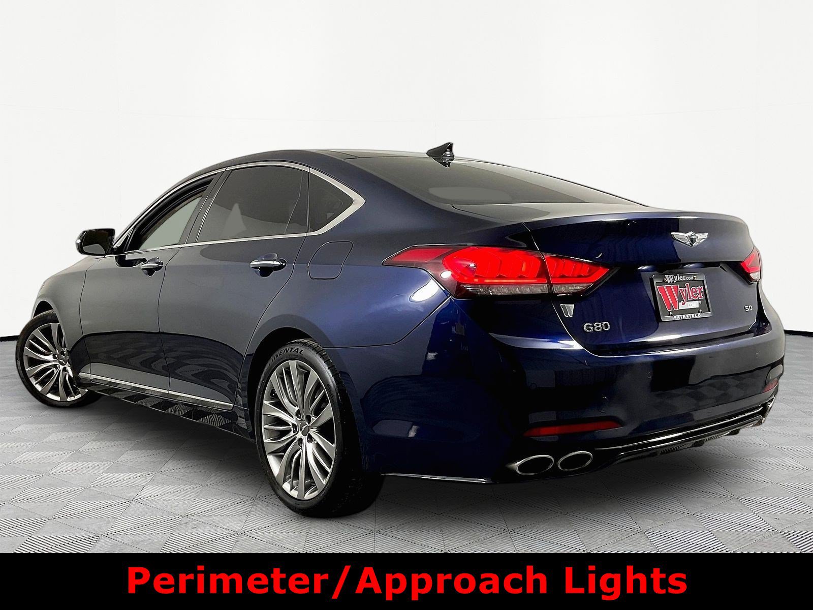 Used 2020 Genesis G80 5.0 Ultimate RWD image 4