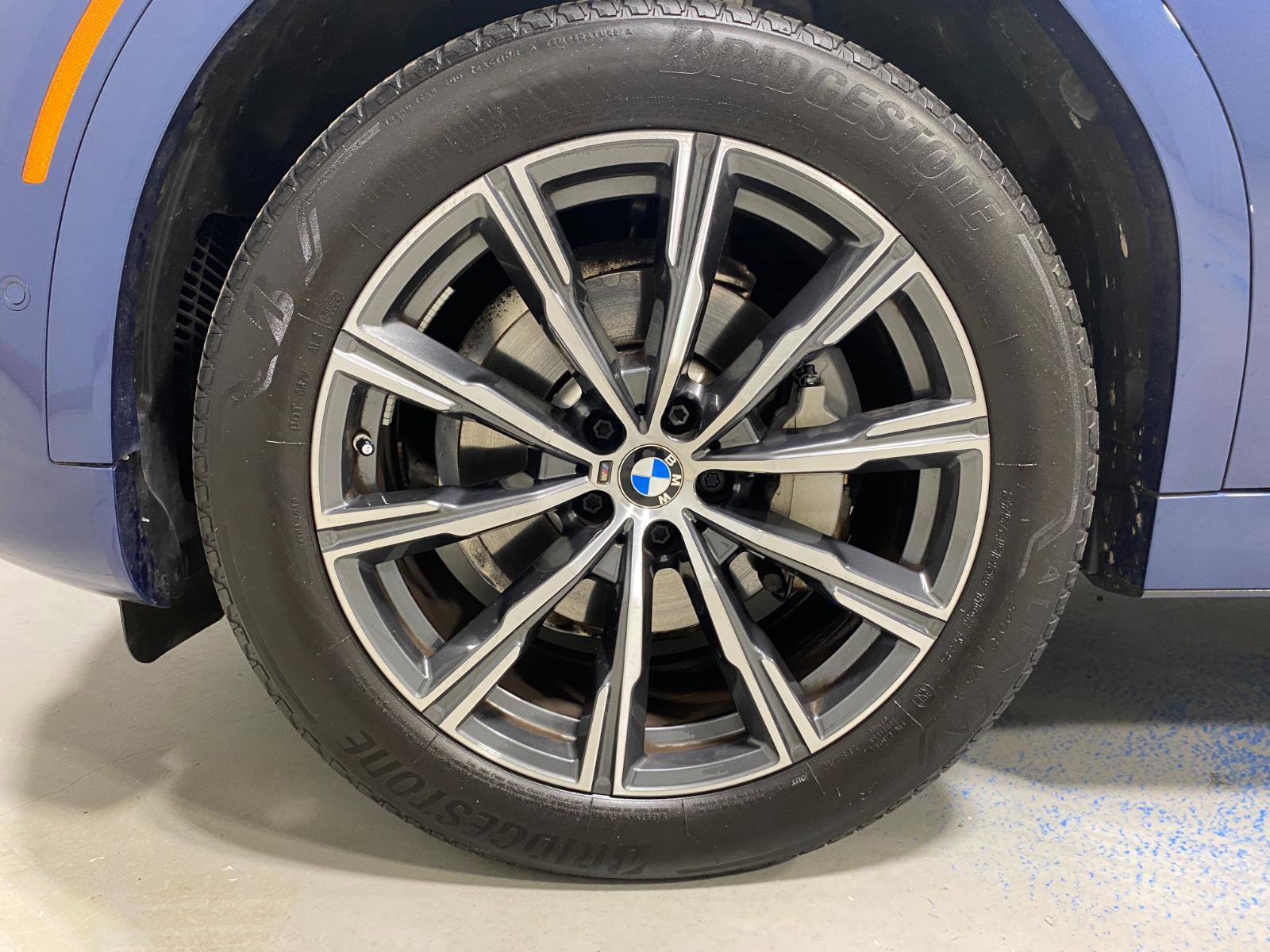 Certified 2023 BMW X6 xDrive40i w/ Executive Package image 24