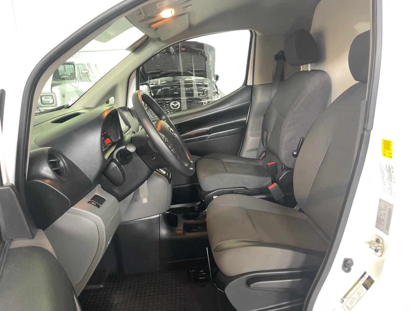 Used 2021 Nissan NV200 S FWD image 13