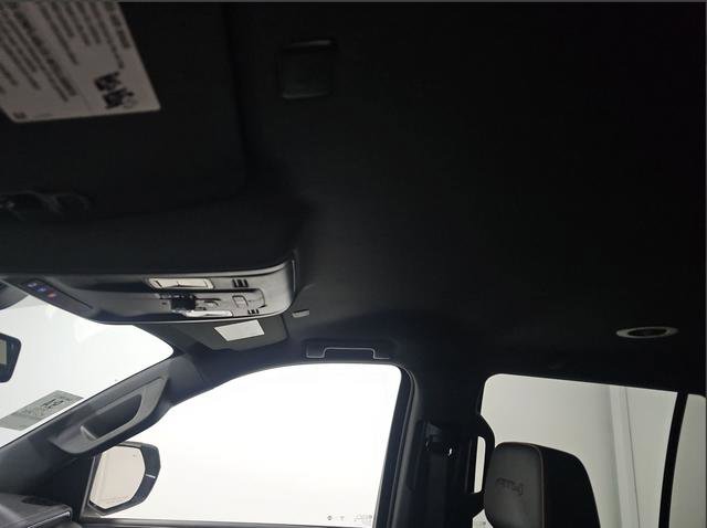 Used 2024 GMC Yukon AT4 w/ LPO, Floor Liner Package image 10