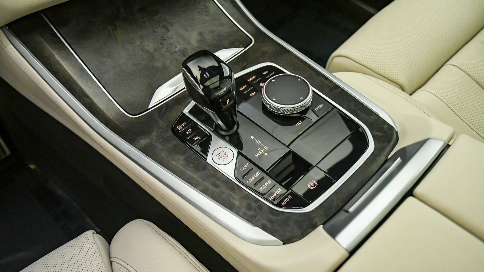 Certified 2022 BMW X5 sDrive40i w/ Luxury Seating Package RWD image 20