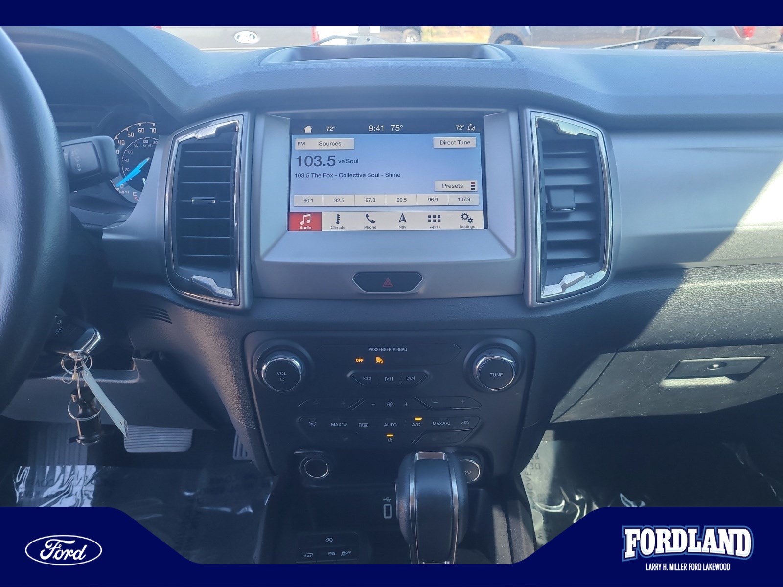 Used 2019 Ford Ranger XLT w/ Equipment Group 302A Luxury AWD/4WD image 12
