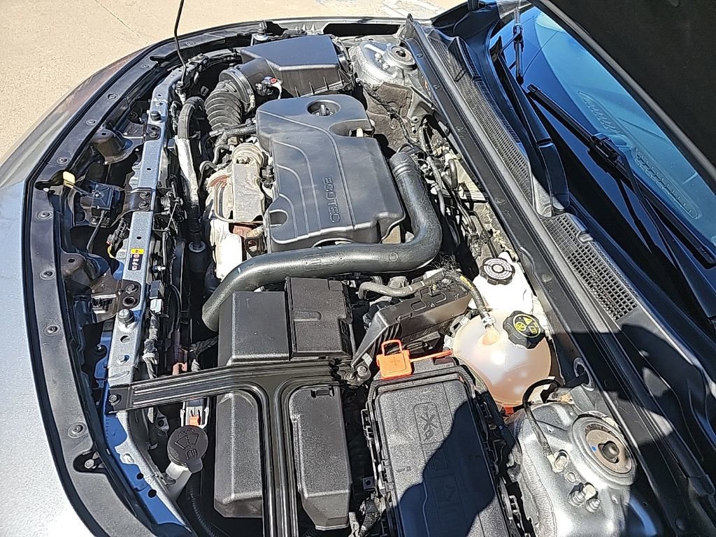 Used 2023 Chevrolet Malibu LS image 30