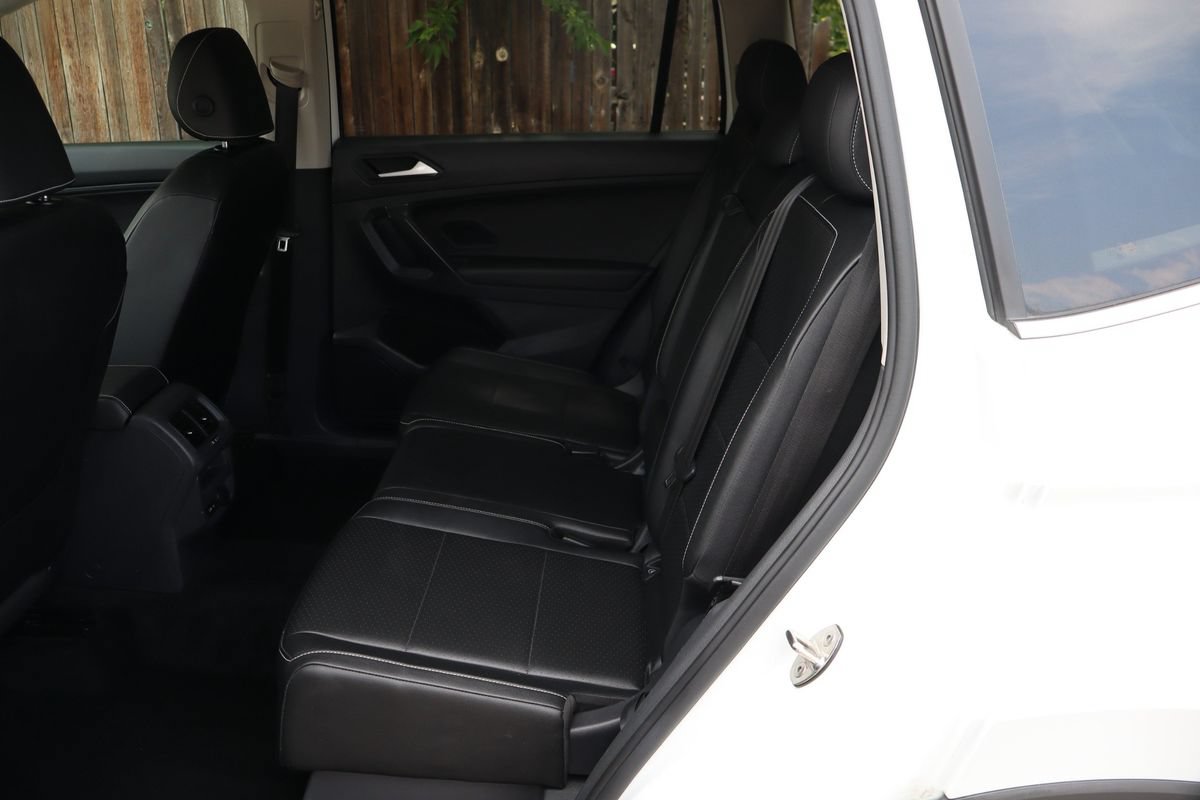 Used 2021 Volkswagen Tiguan SE AWD/4WD image 20