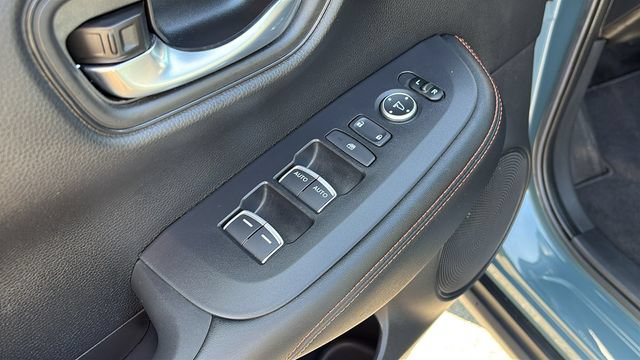 Used 2024 Honda HR-V Sport image 9
