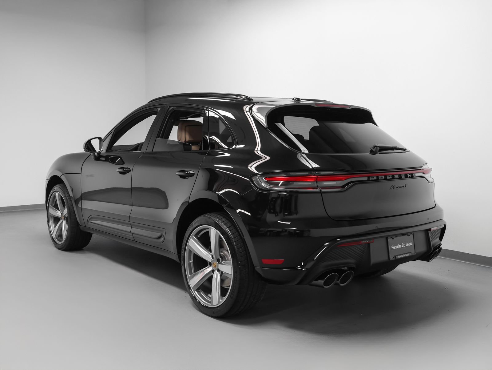 New 2026 Porsche Macan Turbo AWD/4WD image 3