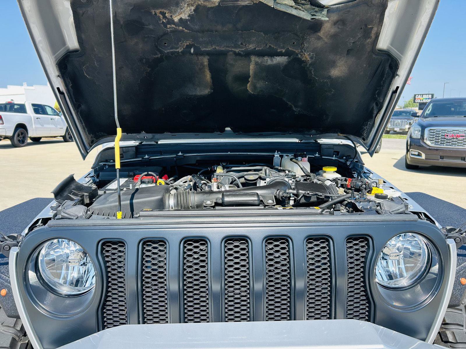 Used 2023 Jeep Wrangler Unlimited Sport w/ Sun And Sound Package AWD/4WD image 42