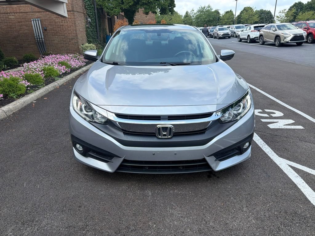 Certified 2018 Honda Civic EX-T image 3