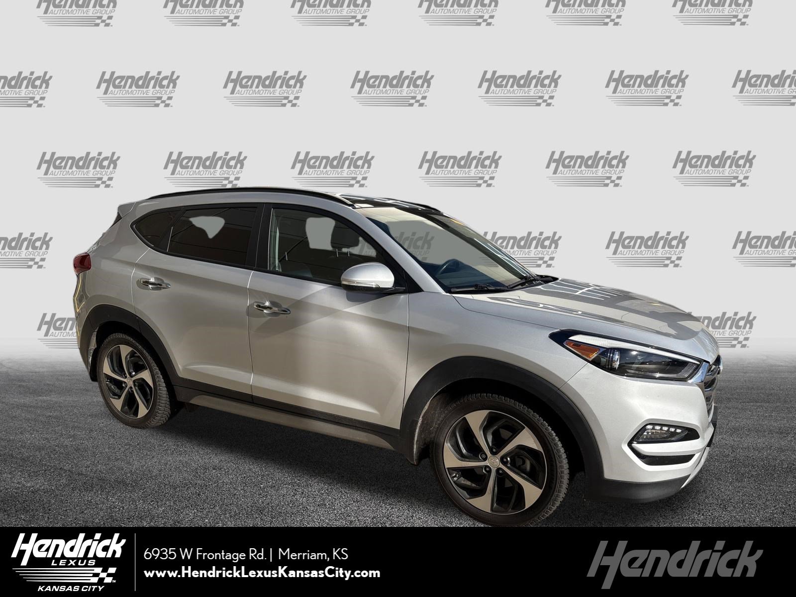 Used 2017 Hyundai Tucson Limited w/ Limited Ultimate Package 03