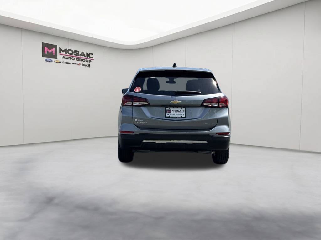 Used 2024 Chevrolet Equinox LT AWD/4WD image 6