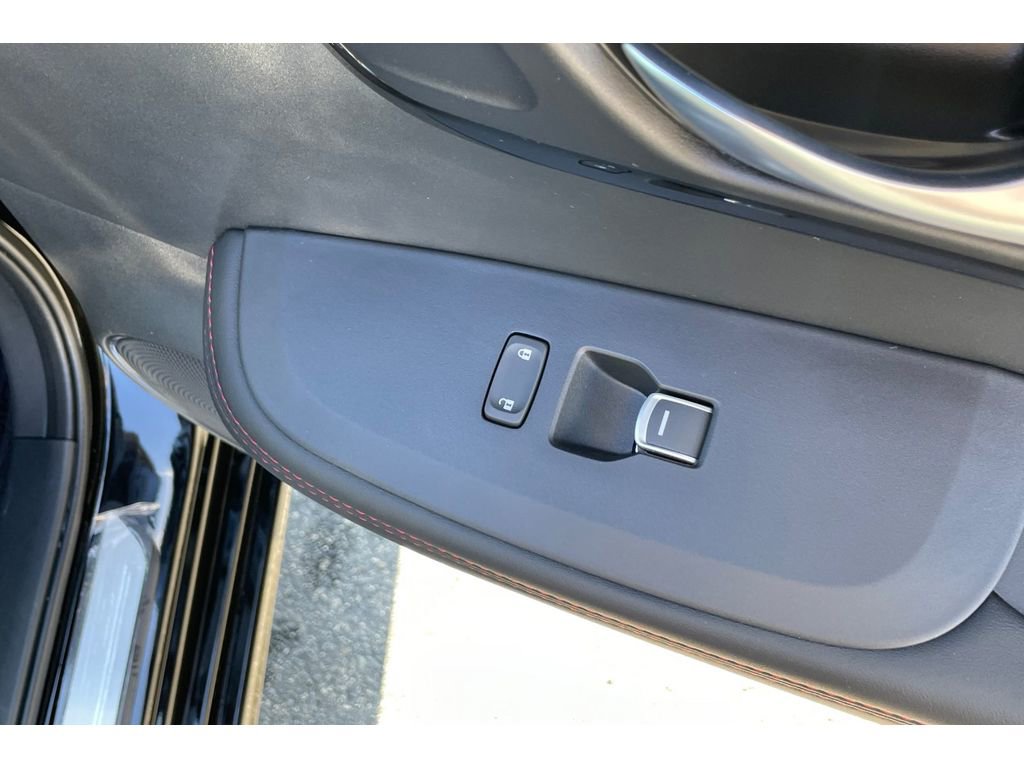 Certified 2025 Acura ADX A-Spec image 21