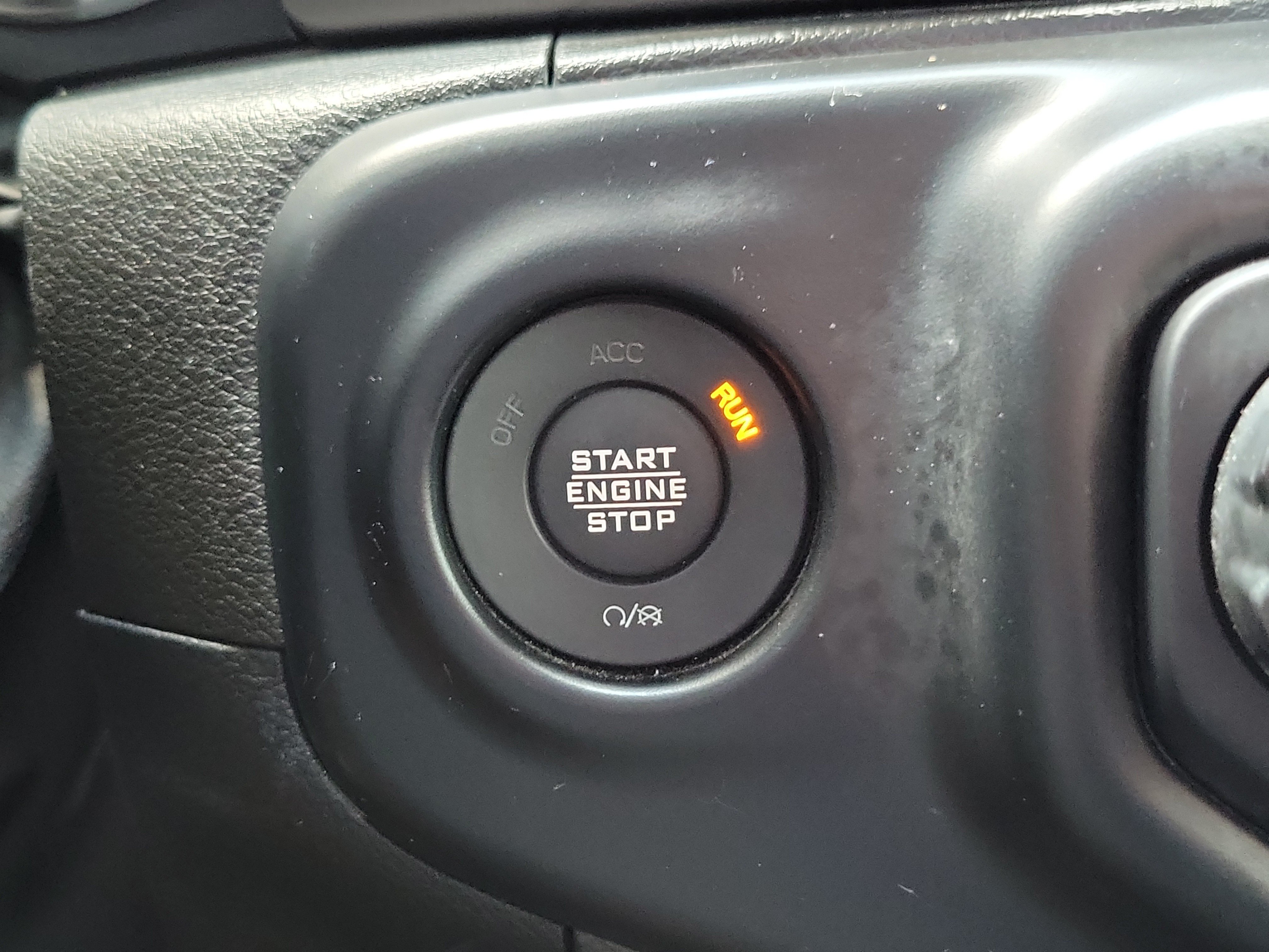 Used 2022 Jeep Gladiator Sport AWD/4WD image 24