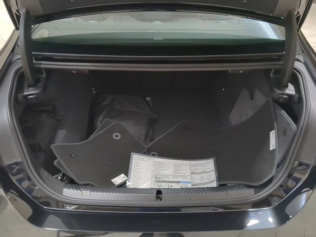 Used 2025 BMW M5 image 15