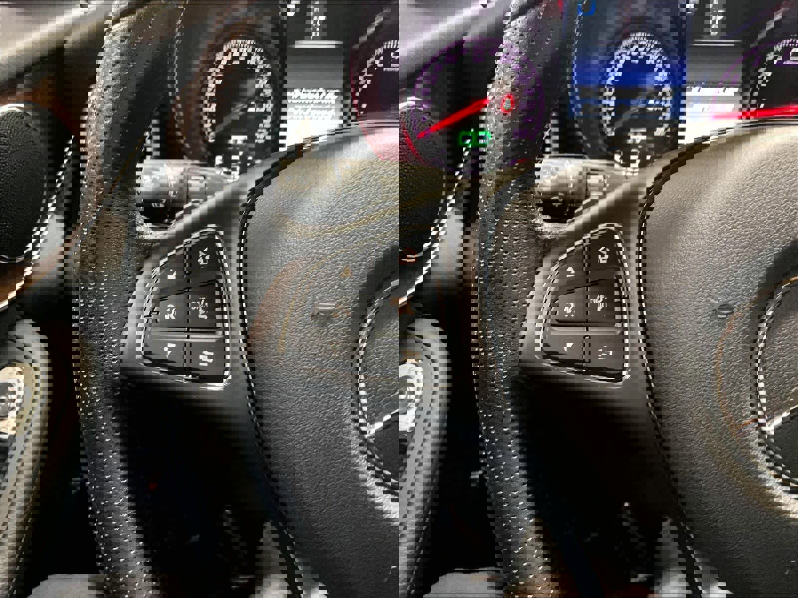 Used 2019 Mercedes-Benz GLC 300 4MATIC image 18