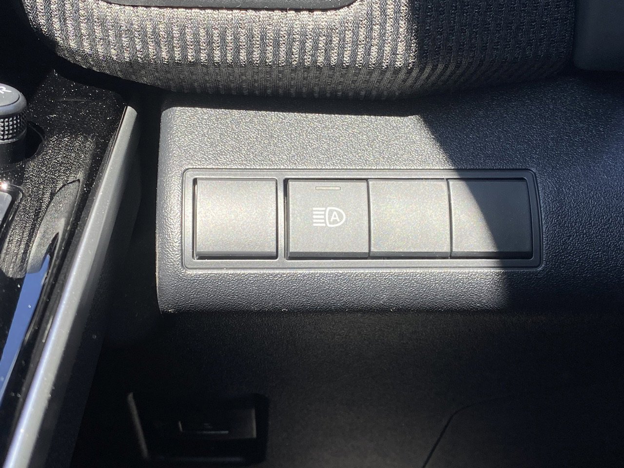 New 2025 Subaru Solterra Premium image 25