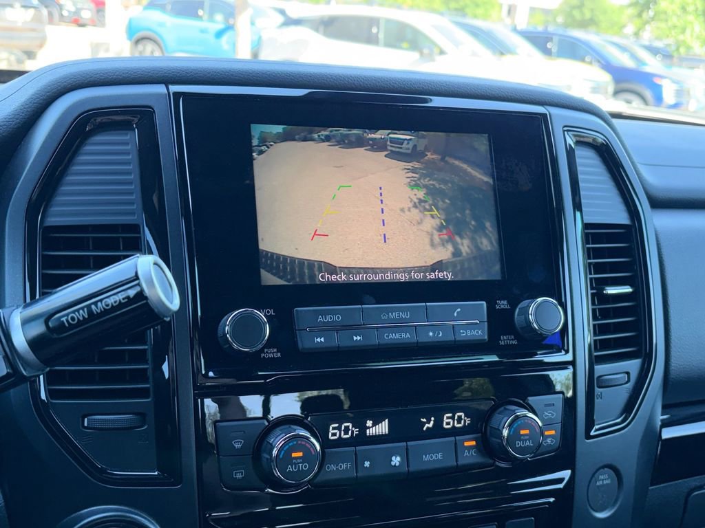 Used 2024 Nissan Titan SV w/ SV Convenience Package AWD/4WD image 17