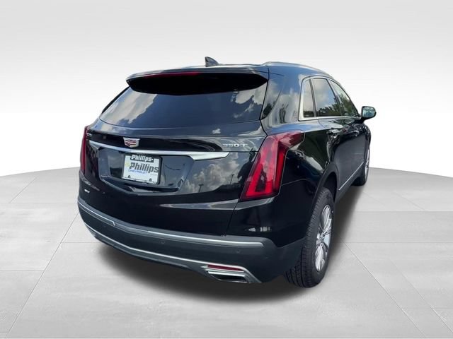 Certified 2023 Cadillac XT5 Premium Luxury w/ LPO, Floor Liner Package AWD/4WD image 6