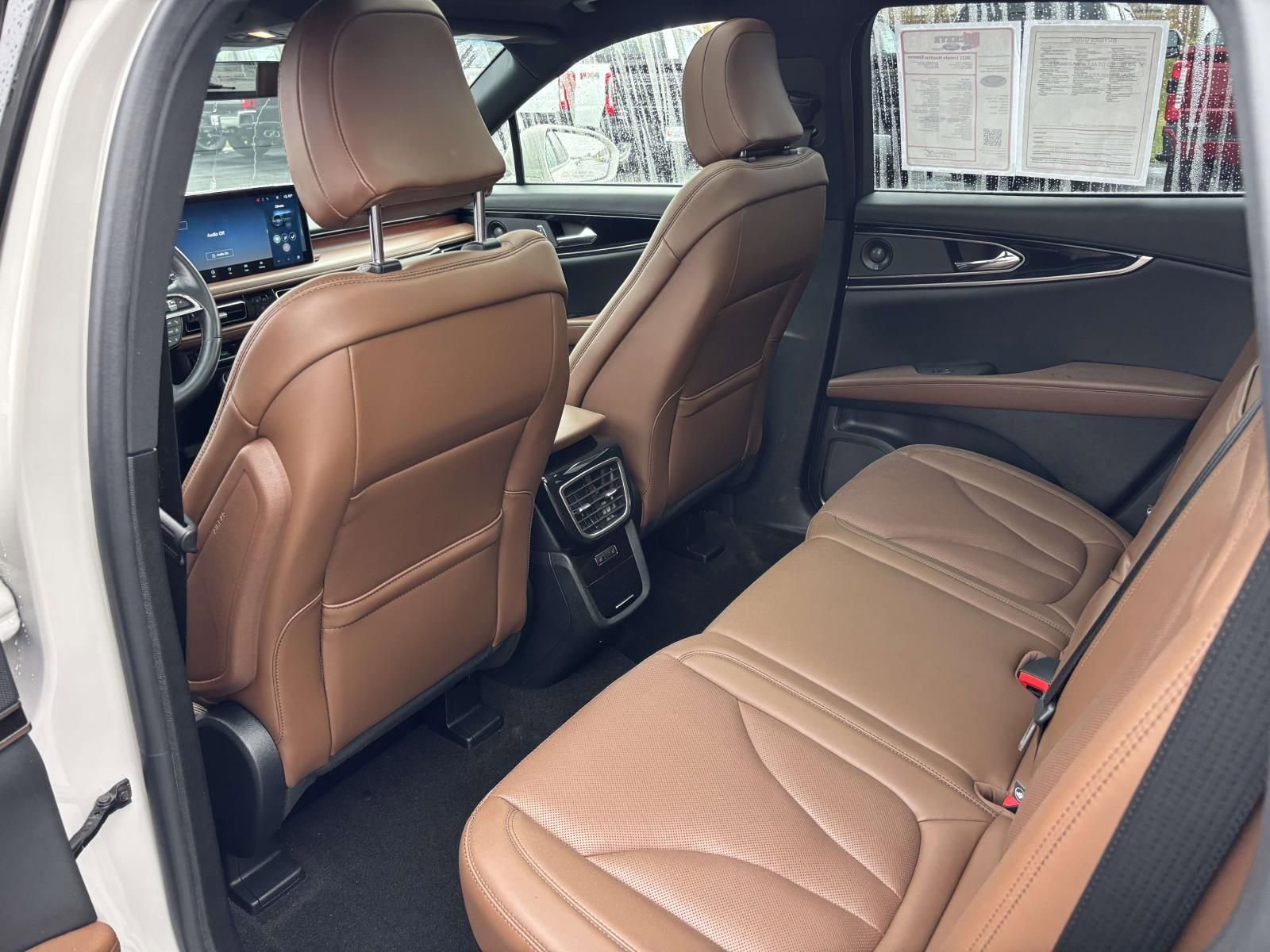 Used 2021 Lincoln Nautilus Reserve image 29