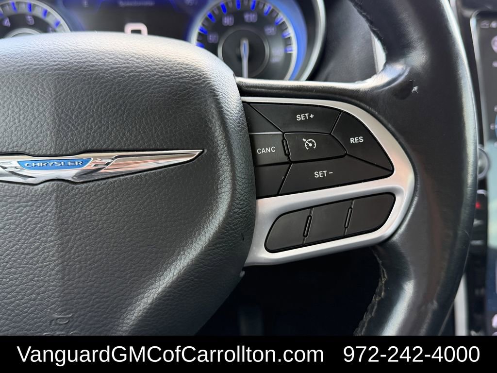 Used 2019 Chrysler 300 Touring w/ Sport Appearance Package RWD image 17