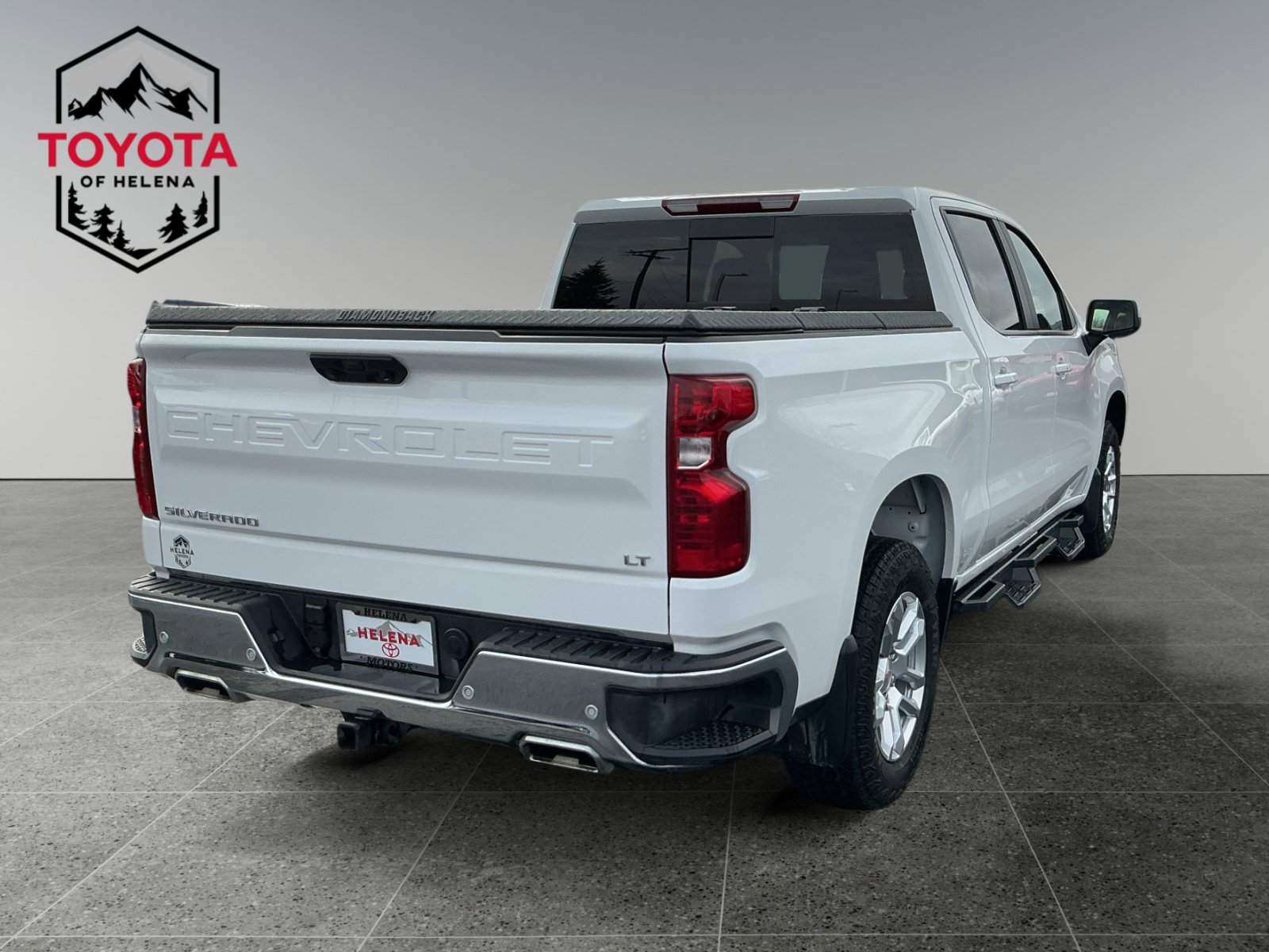 Used 2025 Chevrolet Silverado 1500 LT w/ Z71 Off-Road Package AWD/4WD image 5