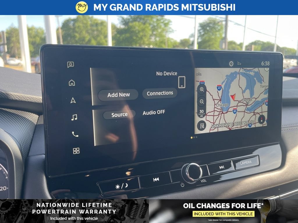 New 2026 Mitsubishi Outlander LE AWD/4WD image 19