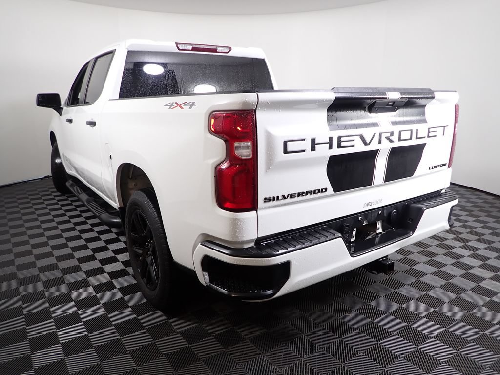 Used 2021 Chevrolet Silverado 1500 Custom w/ Rally Edition AWD/4WD image 11