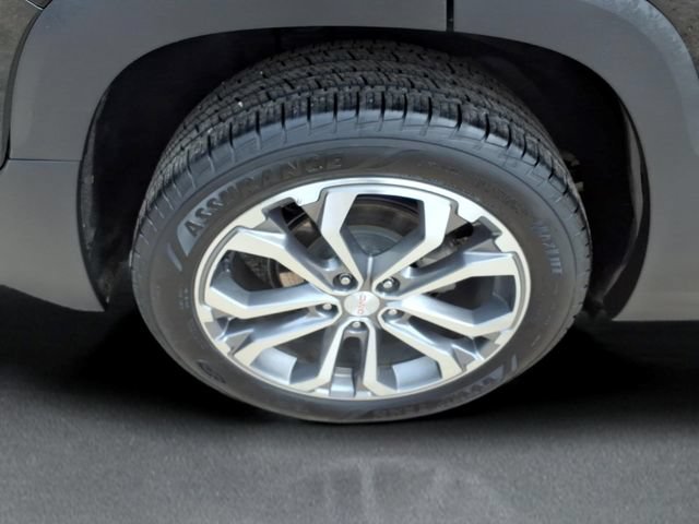 Used 2020 GMC Terrain SLT w/ Preferred Package AWD/4WD image 9