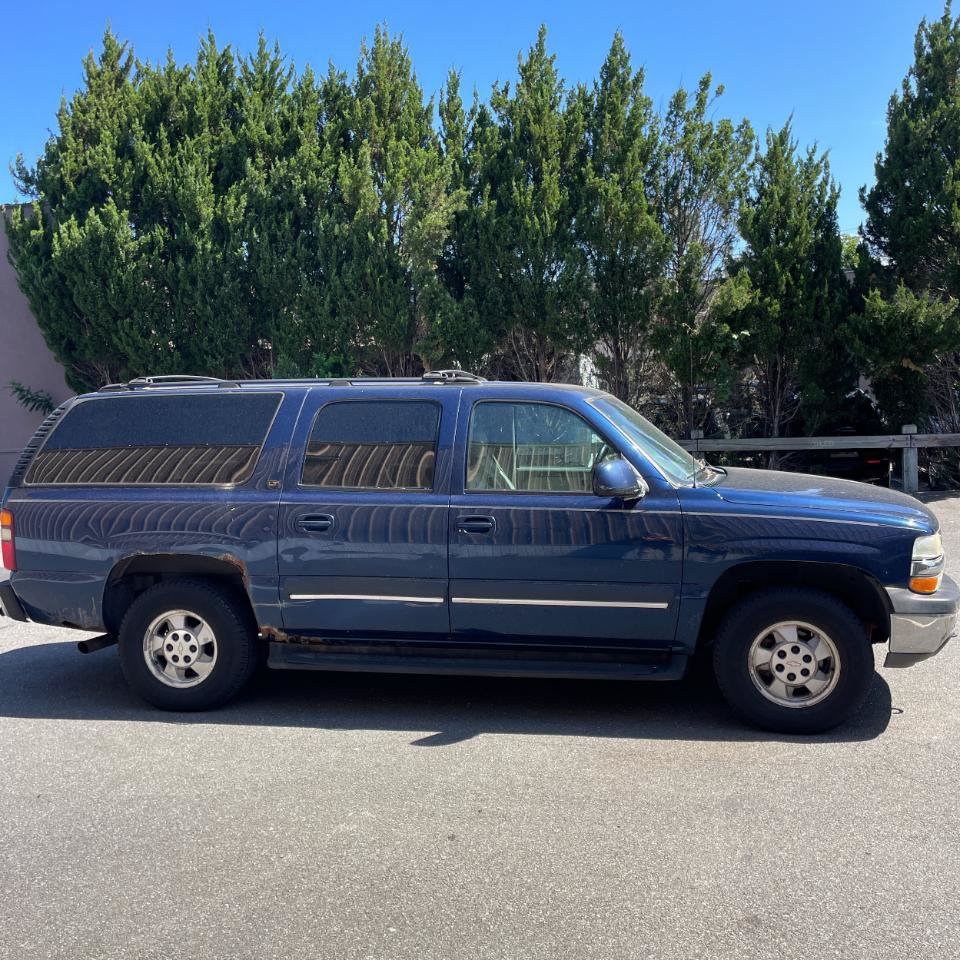 Used 2002 Chevrolet Suburban LT AWD/4WD image 13