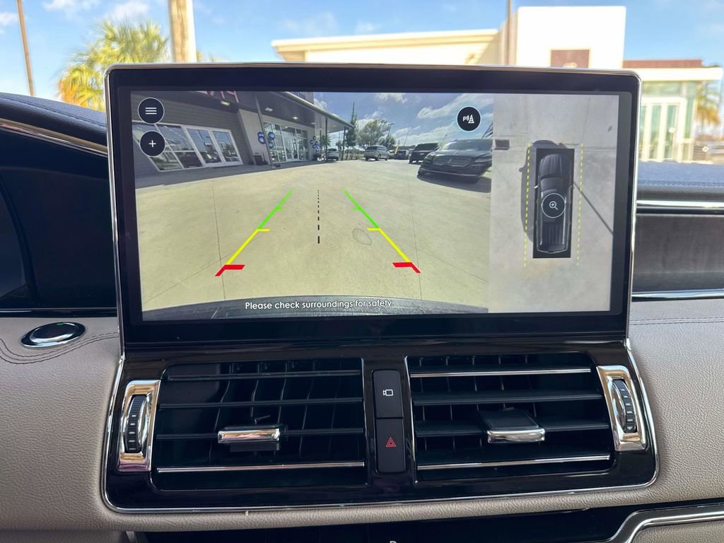 Certified 2024 Lincoln Navigator Reserve image 29