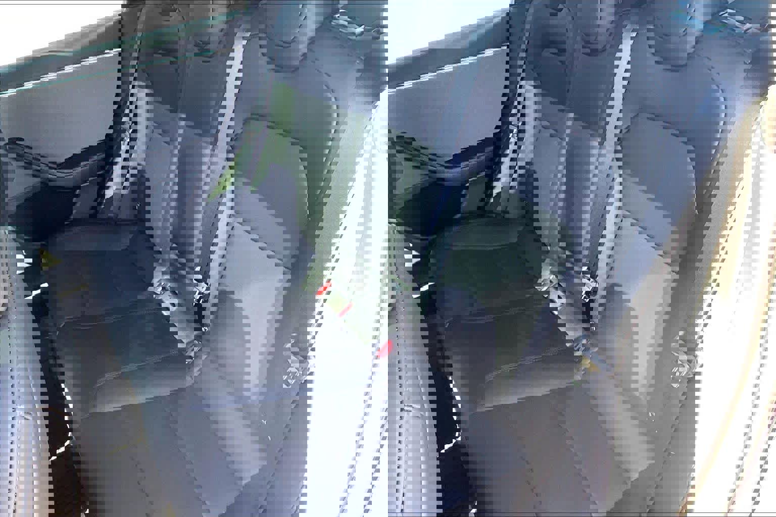 Used 2025 Tesla Model 3 Long Range image 21