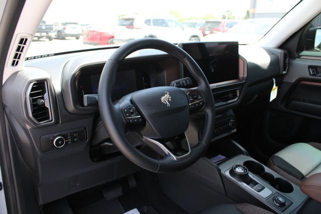 New 2026 Ford Bronco Sport Outer Banks w/ Outer Banks Tech Package+ AWD/4WD image 2