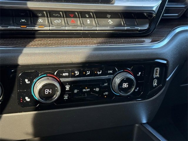 Used 2022 Chevrolet Silverado 1500 LT Trail Boss image 19