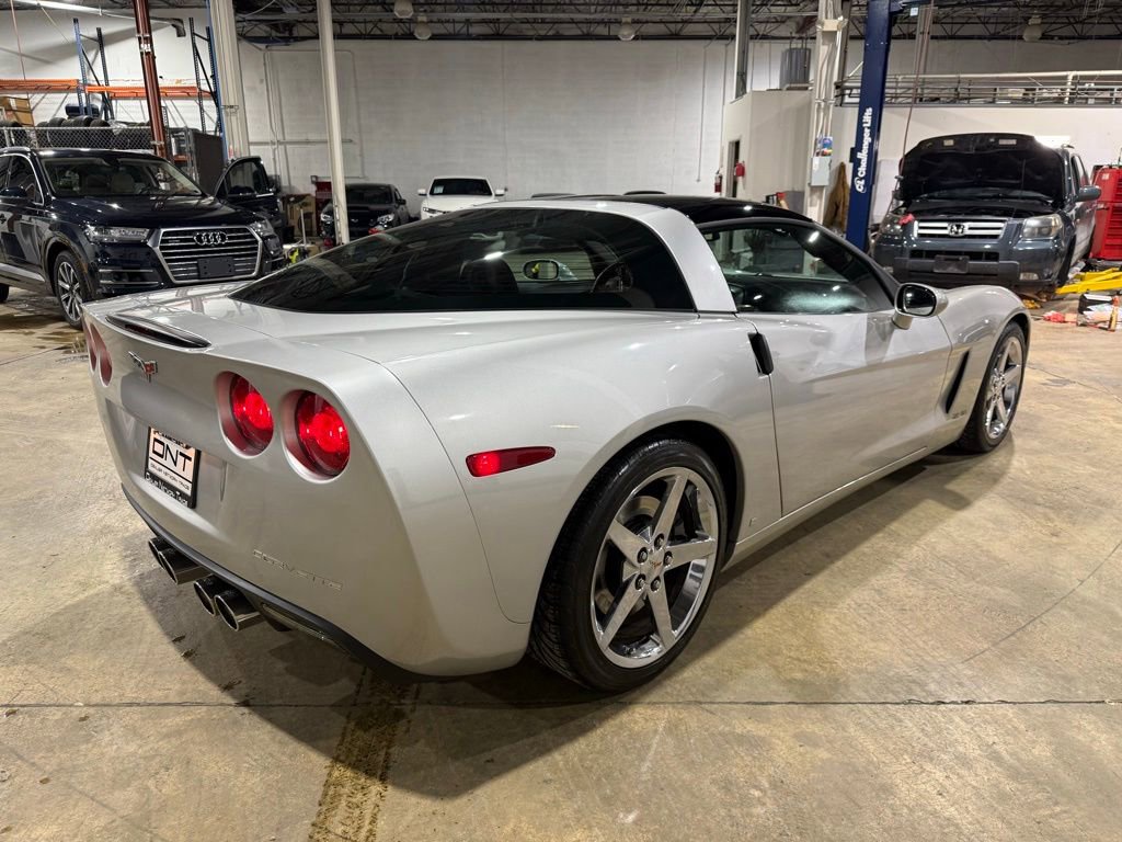 Used 2006 Chevrolet Corvette Coupe w/ Preferred Equipment Group image 6