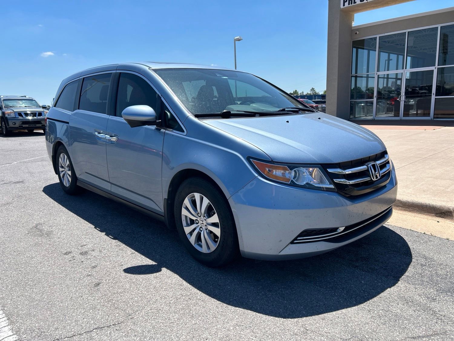 Used 2014 Honda Odyssey EX-L image 2