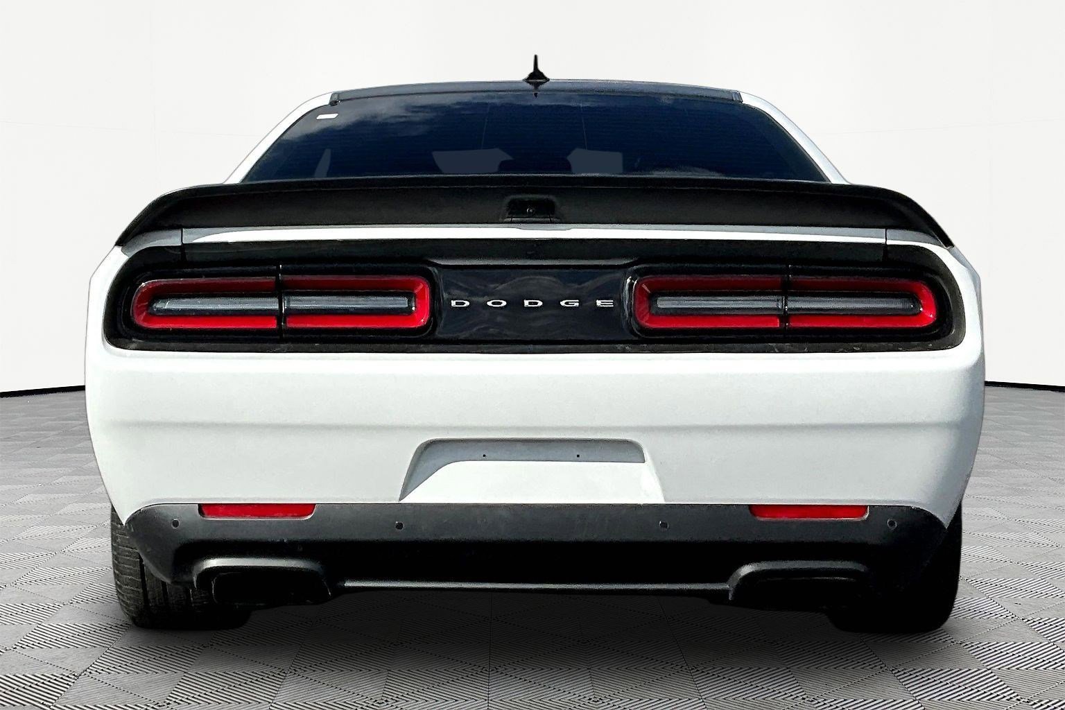 Used 2023 Dodge Challenger SRT Hellcat image 5