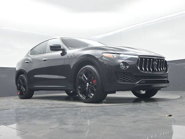 Used 2023 Maserati Levante GT AWD/4WD image 46