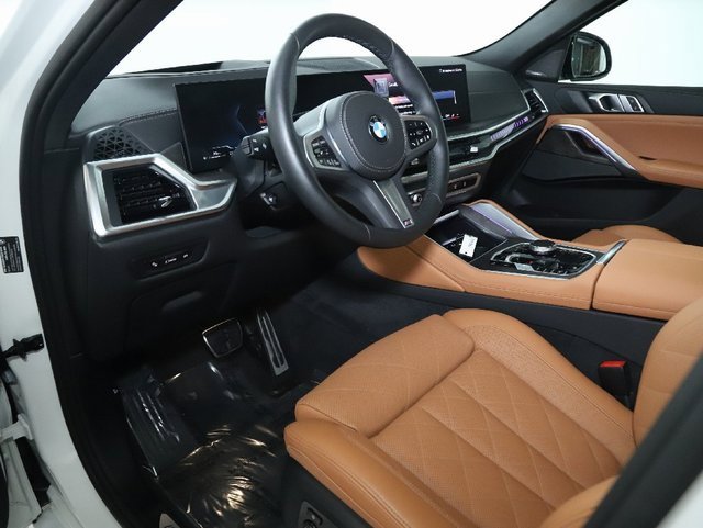 Used 2026 BMW X6 xDrive40i w/ Premium Package image 18